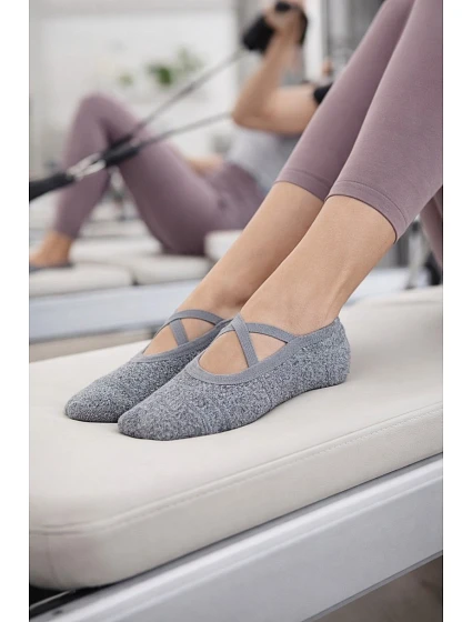 PONOŽKY NA A model 22044681 - Ysabel Mora