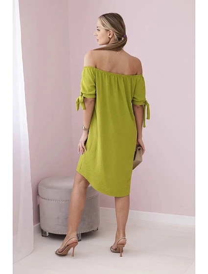 Šaty svázané na rukávech kiwi