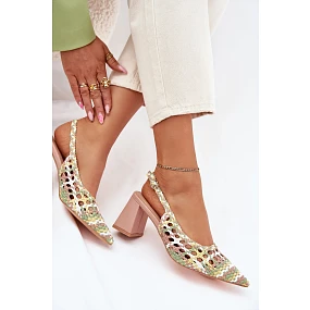 Sandále na podpätku model 214085 Krok vo veľkom štýle