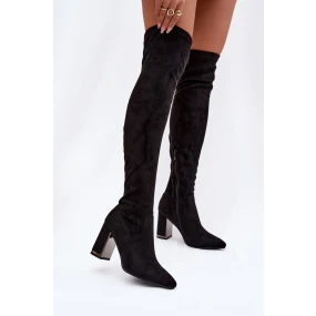 Topánky na podpätku model 221899 Krok vo veľkom štýle Topánky na podpätku model 221899 Krok vo veľkom štýle