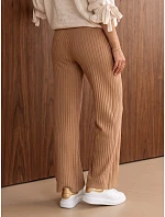 Dámské kalhoty s širokými nohavicemi camel Dstreet model 21971160 - FashionStreet Dámské kalhoty s širokými nohavicemi camel Dstreet model 21971160 - FashionStreet