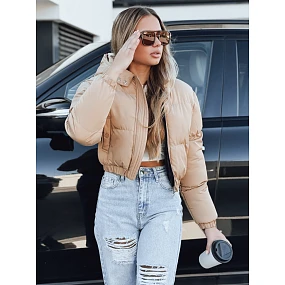 Dámská krátká zimní bunda s kapucí béžová Dstreet model 21994247 - FashionStreet Dámská krátká zimní bunda s kapucí béžová Dstreet model 21994247 - FashionStreet
