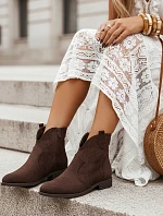 Dámske semišové ažurové čižmy hnedé FashionStreet ZY1346