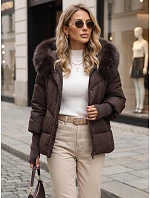 Pikowana kurtka damska zimowa z futerkiem brązowa FashionStreet TY5743 Pikowana kurtka damska zimowa z futerkiem brązowa FashionStreet TY5743