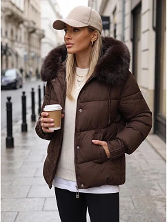 Pikowana kurtka damska z futrzanym kapturem brązowa FashionStreet TY5894