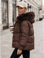 Pikowana kurtka damska z futrzanym kapturem brązowa FashionStreet TY5894 Pikowana kurtka damska z futrzanym kapturem brązowa FashionStreet TY5894