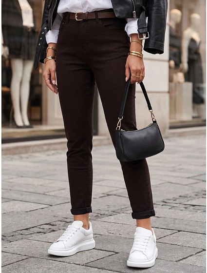 Dámske džínsy s opaskom, strih mom fit, hnedé, FashionStreet UY3127
