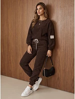 Komplet damski sztruksowy bluza i spodnie jogger czekoladowy FashionStreet AY1222 Komplet damski sztruksowy bluza i spodnie jogger czekoladowy FashionStreet AY1222