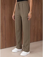 Komplet damski dresowy z szerokimi spodniami khaki FashionStreet AY1229 Komplet damski dresowy z szerokimi spodniami khaki FashionStreet AY1229