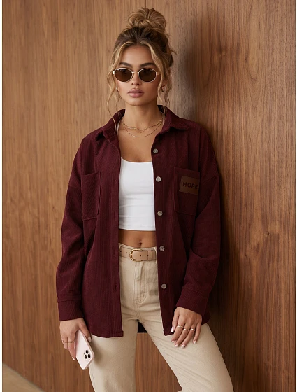 Sztruksowa kurtka damska koszulowa oversize bordowa FashionStreet TY6055 Sztruksowa kurtka damska koszulowa oversize bordowa FashionStreet TY6055