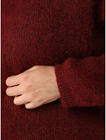 Klasický dámský svetr s kulatým výstřihem v bordó barvě FashionStreet MY2596 Klasický dámský svetr s kulatým výstřihem v bordó barvě FashionStreet MY2596