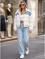 Dámská prošívaná péřová bunda s kapucí v barvě ecru FashionStreet TY6086 Dámská prošívaná péřová bunda s kapucí v barvě ecru FashionStreet TY6086