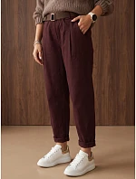 Spodnie damskie chinosy z paskiem bordowe FashionStreet UY3186 Spodnie damskie chinosy z paskiem bordowe FashionStreet UY3186
