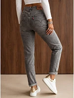 Jeansy damskie mom fit z wysokim stanem szare FashionStreet UY3247 Jeansy damskie mom fit z wysokim stanem szare FashionStreet UY3247