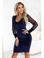 model 22349676 Elegantní přiléhavé velurové šaty s tylovými rukávy – tmavě modré - numoco