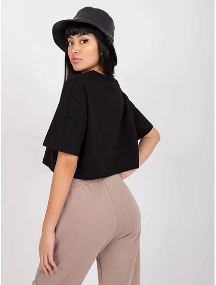 Krátké černé tričko crop top model 19576720 - Factory Price