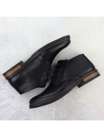 Pánské kožené boty černé model 21905319