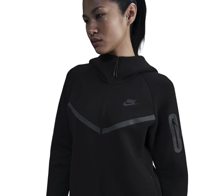 Dámske športové oblečenie Nike Tech Fleece Windrunner HV6747-010 Dámske športové oblečenie Nike Tech Fleece Windrunner HV6747-010