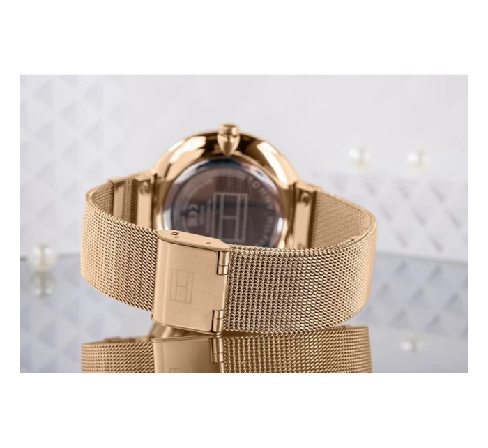 Dámské hodinky BOX model 21805703 - Tommy Hilfiger Dámské hodinky BOX model 21805703 - Tommy Hilfiger