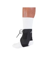 Mueller ATF 3 Ankle Brace chránič členku čierny Mueller ATF 3 Ankle Brace chránič členku čierny
