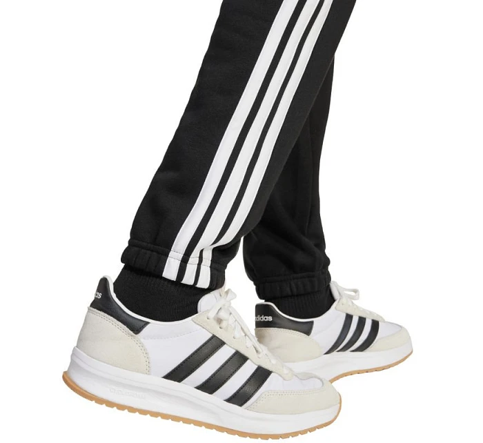 Čierne detské nohavice adidas Essentials JJ3540 Čierne detské nohavice adidas Essentials JJ3540