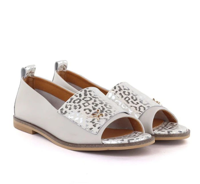 Dámske kožené topánky s otvorenou špičkou béžové Potocki JE19397 Dámske kožené topánky s otvorenou špičkou béžové Potocki JE19397