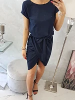 Šaty s obálkovým spodným dielom v tmavo modrej farbe