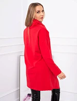 Červená tunika nadmernej veľkosti s obálkovou prednou časťou