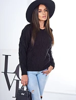 Sveter s pleteninou čierny