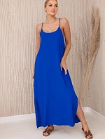 Dlhé šaty bez ramienok v chrpovo modrej farbe