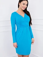 Priliehavé šaty s výrezom pod prsiami tyrkysové