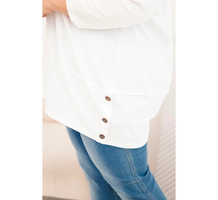 Dámska blúzka v nadmernej veľkosti z bavlny s ozdobnými gombíkmi a vyhrnutými rukávmi ecru Dámska blúzka v nadmernej veľkosti z bavlny s ozdobnými gombíkmi a vyhrnutými rukávmi ecru