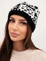 Dámska zimná čiapka s farebnou priadzou a hrubým okrajom K355 black+white