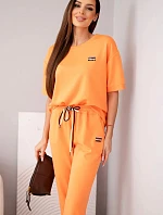 Dámska súprava z maslovej viskózy s krátkymi rukávmi a nohavicami s ohrnutým lemom oranžová