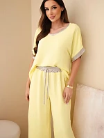 Viskóza so zlatým lemovaním žltá