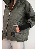 Dámska jarná prešívaná bunda s ozdobným potlačou a zipsom khaki