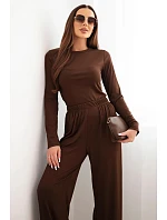 Dámsky viskózový komplet s blúzkou a širokými nohavicami hnedej farby