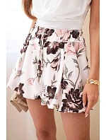 Dámske viskózové šortky s kvetinovým vzorom a viazaním v páse hnedé