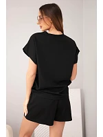 Dámský komplet z model 22147944 s halenkou a šortkami se záhyby černý - K-Fashion