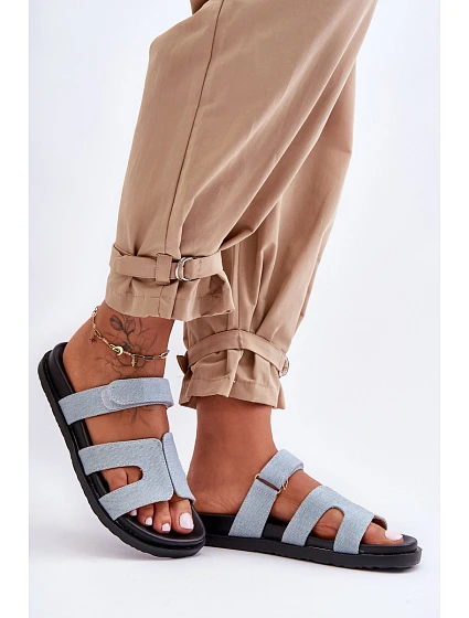 Kožené klasické žabky dámské na suchý zip hnědé model 21628572 - Boto