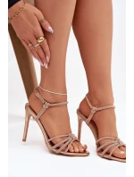 Dámské sandály na jehlovém podpatku s pásky a čirými kamínky šampaňské Tanelle Dámské sandály na jehlovém podpatku s pásky a čirými kamínky šampaňské Tanelle