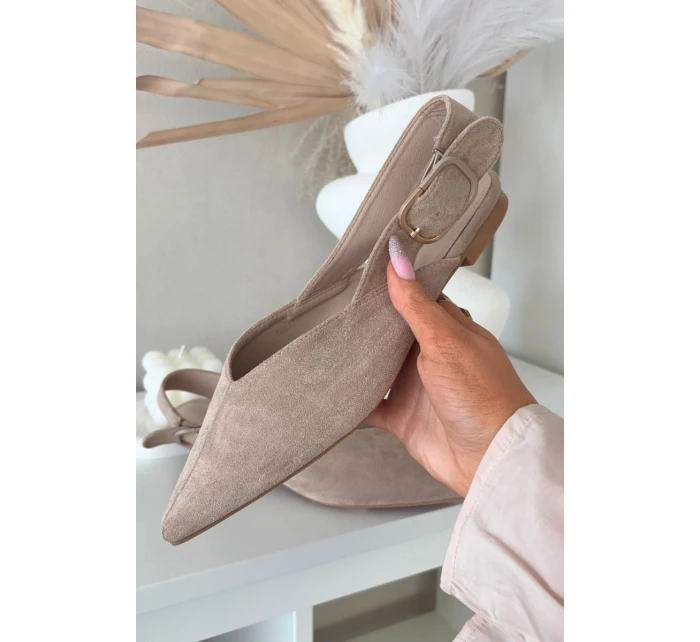 Dámské baleríny s přezkou béžové model 21834832 - Boto Dámské baleríny s přezkou béžové model 21834832 - Boto