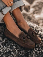 Dámske ploché mokasíny s mašľou a strapcami Brown Bluebell