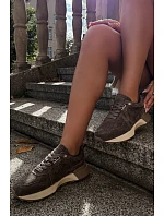 Dámské kožené semišové tenisky Kobbo 67048 tmavě hnědé Dámské kožené semišové tenisky Kobbo 67048 tmavě hnědé