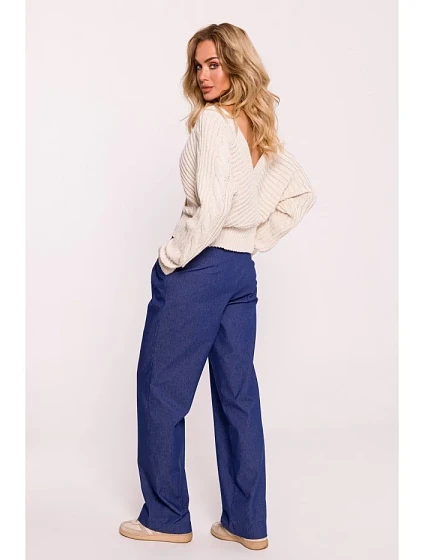 svetr s výstřihem do V  kost model 20476142 - Moe