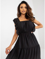 Čierne midi šaty s volánom voľného strihu