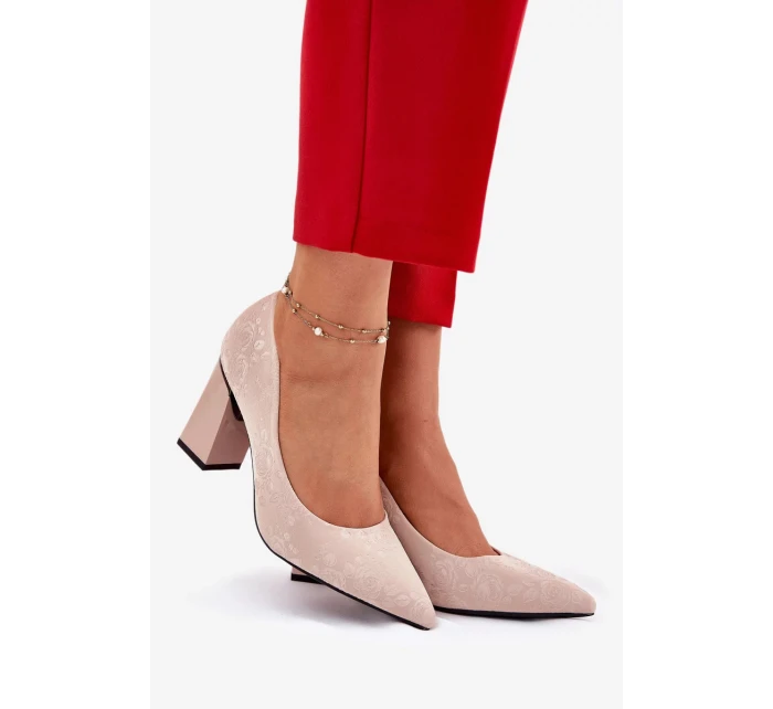 Elegantní dámské lodičky na širokém podpatku Vinceza – béžové Elegantní dámské lodičky na širokém podpatku Vinceza – béžové