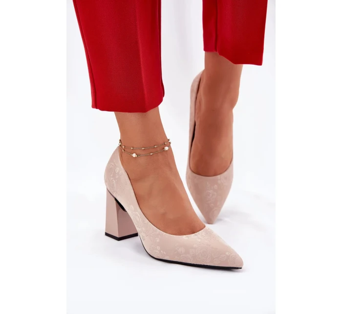 Elegantní dámské lodičky na širokém podpatku Vinceza – béžové Elegantní dámské lodičky na širokém podpatku Vinceza – béžové