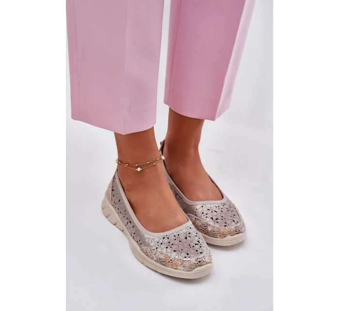 Dámské kožené perforované baleríny Leaneila – zlaté Dámské kožené perforované baleríny Leaneila – zlaté