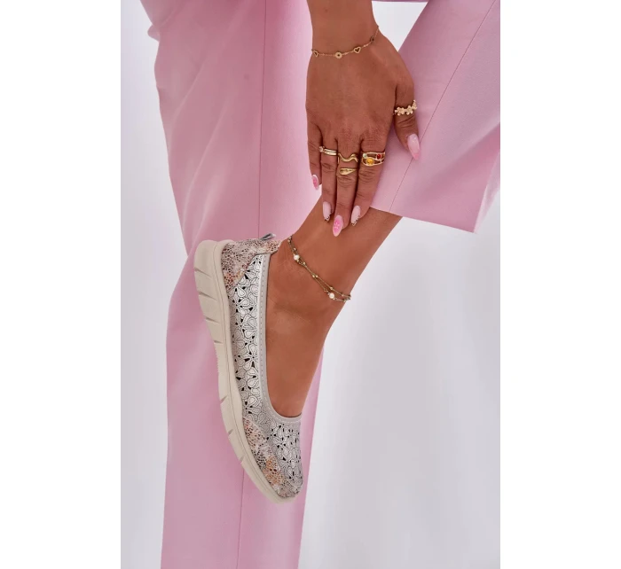 Dámské kožené perforované baleríny Leaneila – zlaté Dámské kožené perforované baleríny Leaneila – zlaté